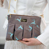 Pochette Ricke taupe/ hellblau